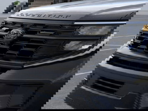 New 2025 Ford Expedition Platinum image 17