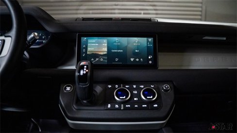 Used 2022 Land Rover Defender 110 S image 7
