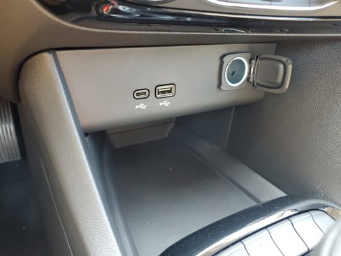New 2026 Buick Encore GX Sport Touring image 29