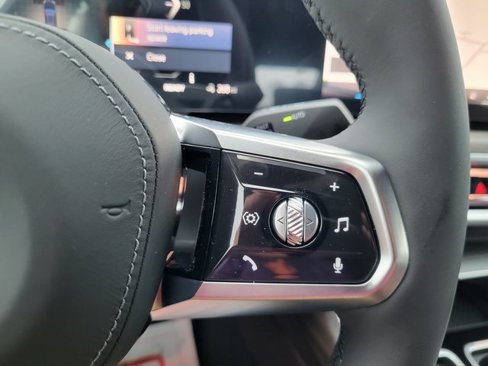 New 2025 BMW i7 xDrive60 image 26