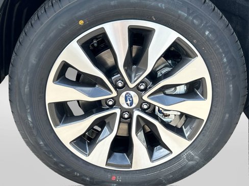 New 2025 Subaru Outback Limited image 14