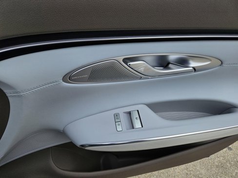 New 2026 Genesis GV70 2.5T Advanced image 10