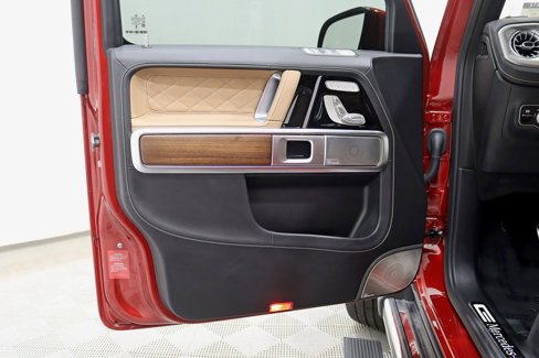 Used 2025 Mercedes-Benz G 550 image 36