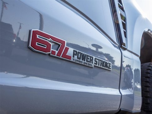New 2026 Ford F250 Lariat w/ Black Appearance Package image 13