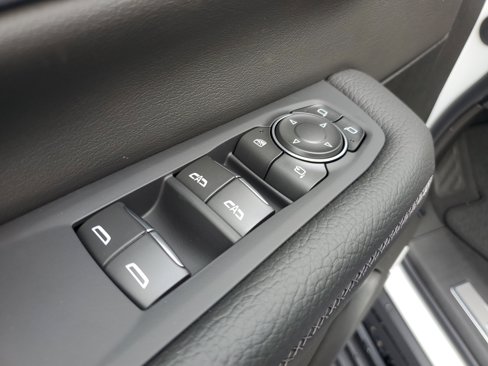 New 2026 GMC Yukon Denali w/ Denali Reserve Package image 18