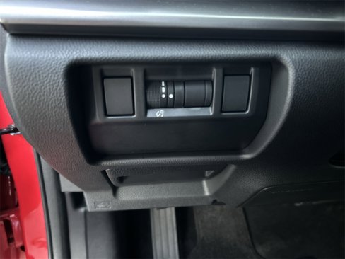 Certified 2025 Subaru Impreza 2.0i image 17