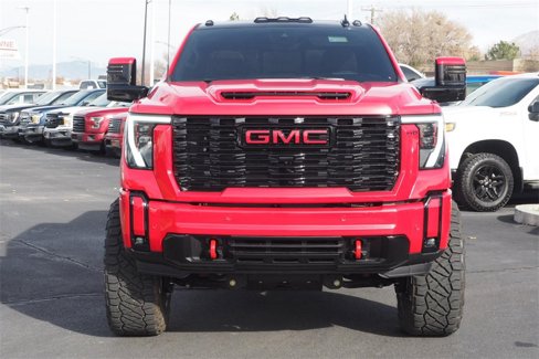 Used 2025 GMC Sierra 3500 Denali Ultimate image 2