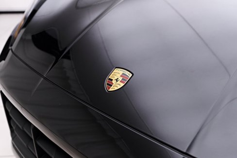Used 2025 Porsche Cayenne GTS image 18