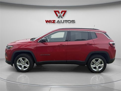 Used 2023 Jeep Compass Latitude w/ Convenience Group image 4