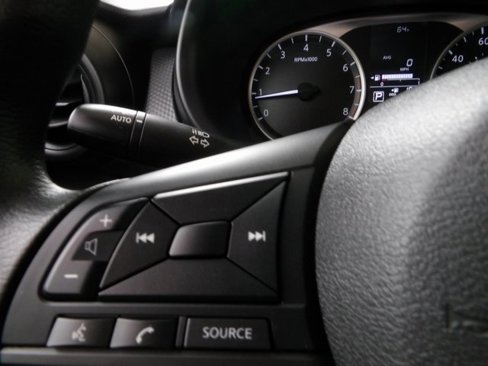 Certified 2024 Nissan Kicks S image 30