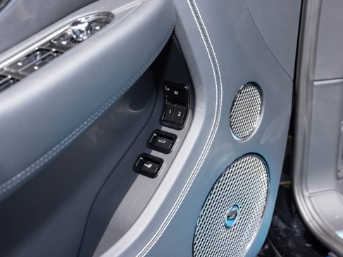 New 2025 Bentley Continental GTC image 24
