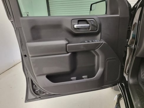 Certified 2024 Chevrolet Silverado 1500 Custom image 23