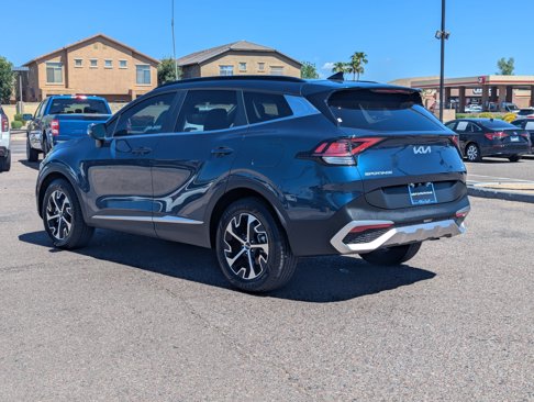 Certified 2023 Kia Sportage EX w/ EX Premium Package image 4