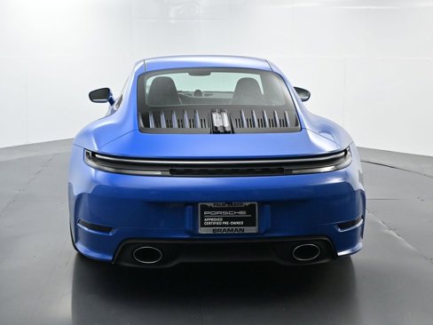 Certified 2025 Porsche 911 Carrera image 13