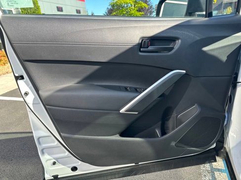Certified 2025 Toyota Corolla Cross AWD Hybrid image 11