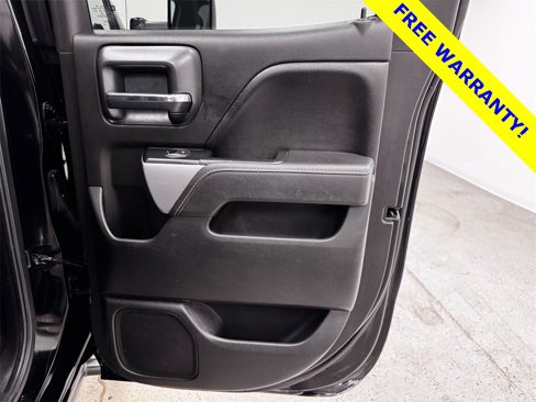 Used 2018 Chevrolet Silverado 1500 LT w/ Midnight Edition image 13