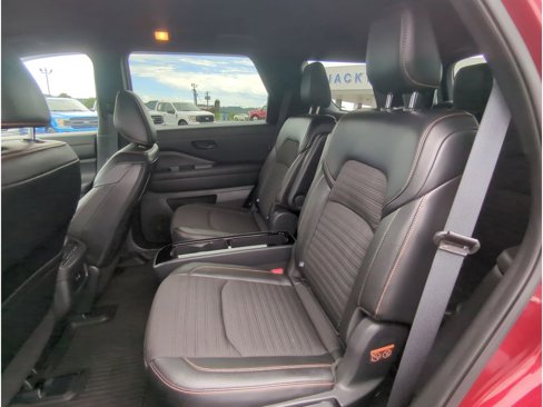 Used 2024 Nissan Pathfinder Rock Creek image 23