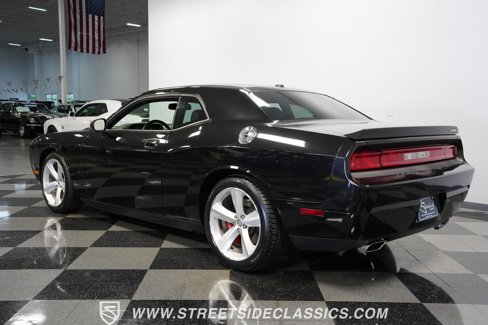 Used 2008 Dodge Challenger SRT8 image 9