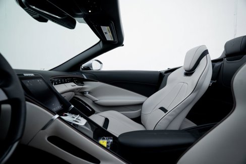 Certified 2024 Ferrari Roma Spider image 28