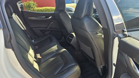 Used 2020 Maserati Ghibli GranSport image 33