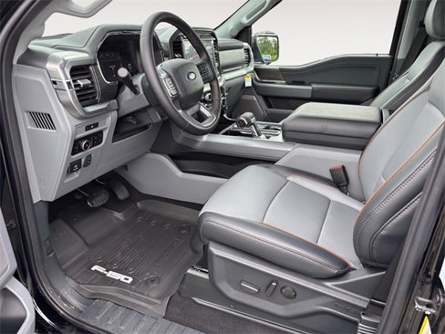 New 2025 Ford F150 Lariat w/ Equipment Group 501A Mid image 9