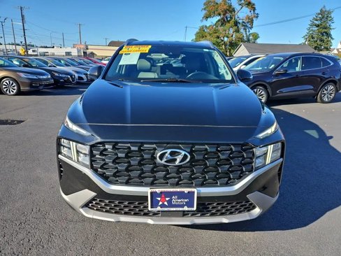 Used 2023 Hyundai Santa Fe SEL image 2