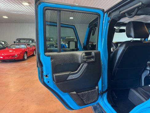 Used 2017 Jeep Wrangler Sport image 14