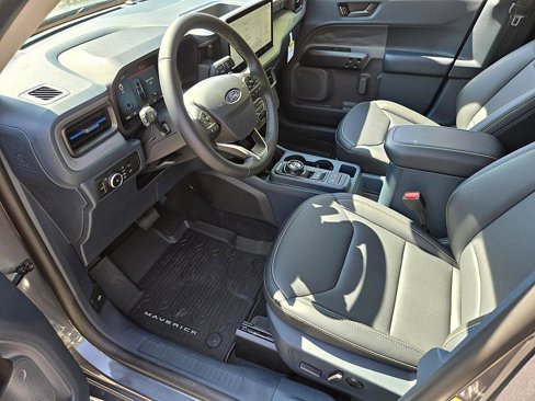 New 2025 Ford Maverick Lobo image 9