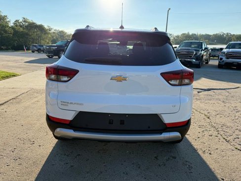 New 2026 Chevrolet TrailBlazer LT w/ Convenience Package image 3