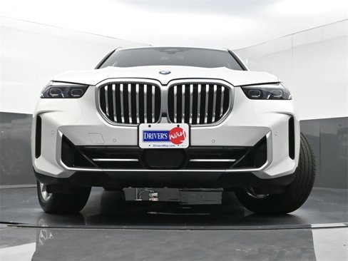 Used 2024 BMW X5 xDrive40i w/ Premium Package image 28