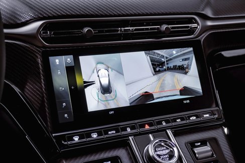 New 2025 Aston Martin V8 Vantage Coupe image 36