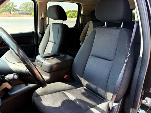 Used 2013 Chevrolet Suburban LS w/ Convenience Package 1 image 47