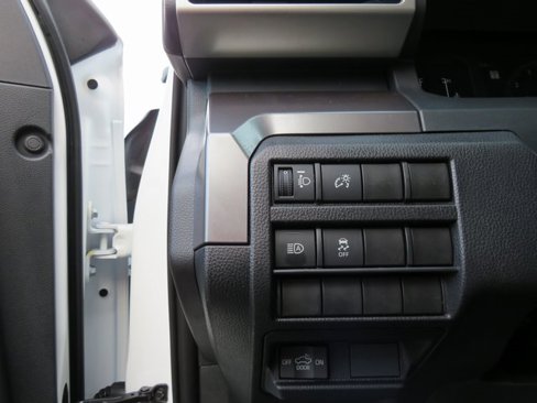 New 2025 Toyota Tacoma SR5 image 35