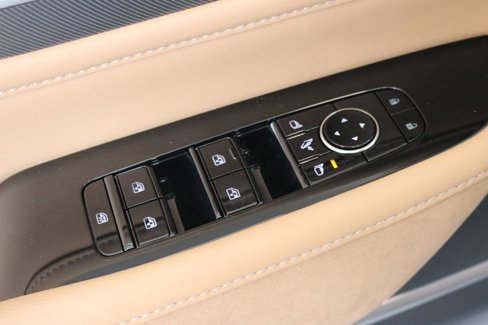 New 2025 INFINITI QX80 Luxe image 13
