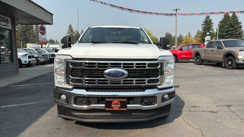 Used 2024 Ford F350 XLT image 4
