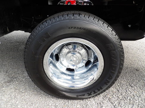 Used 2024 RAM 3500 Tradesman w/ Chrome Appearance Group image 62