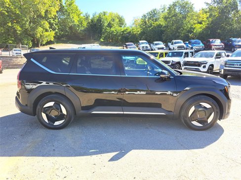 Used 2024 Kia EV9 Light Long Range image 6