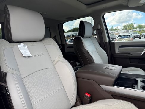 New 2026 RAM 3500 Laramie image 14