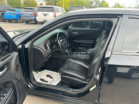 Used 2020 Dodge Charger SXT w/ Leather Interior Group image 16