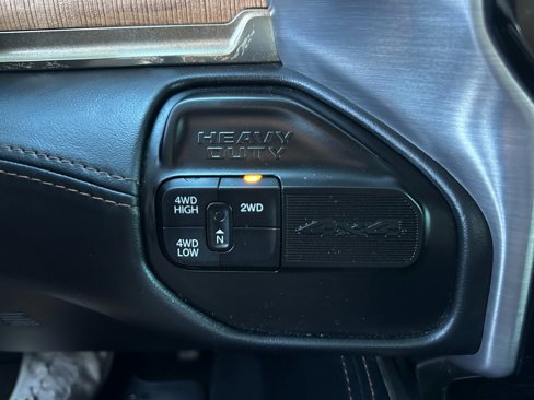 Used 2022 RAM 3500 Limited image 29