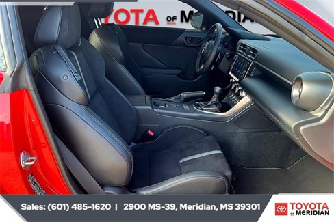 Used 2025 Toyota GR86 Premium image 6