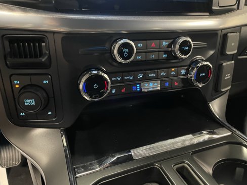 New 2025 Ford F150 Lariat w/ Equipment Group 502A High image 14
