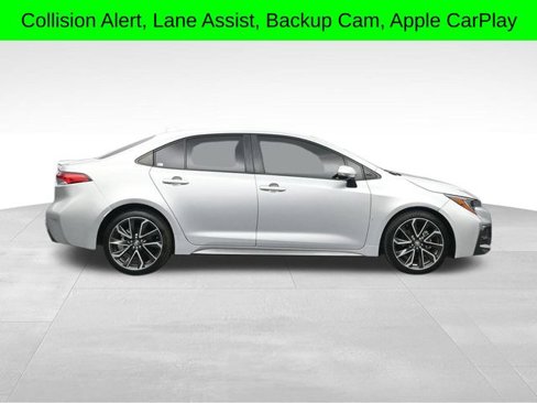 Used 2020 Toyota Corolla SE image 12