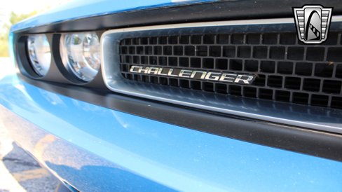 Used 2010 Dodge Challenger SRT8 w/ SRT Option Group II image 21