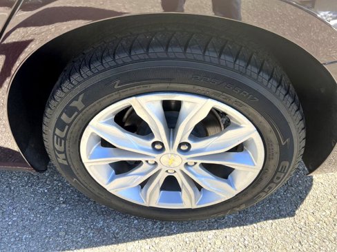 Used 2020 Chevrolet Malibu LT image 19