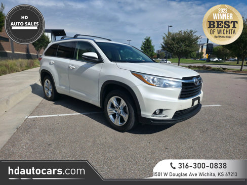 Used 2015 Toyota Highlander Limited image 1