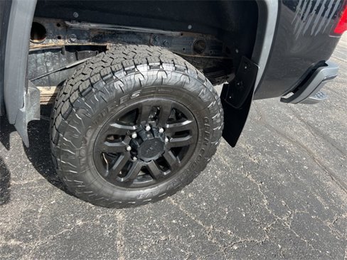 Used 2018 GMC Sierra 2500 SLT image 24
