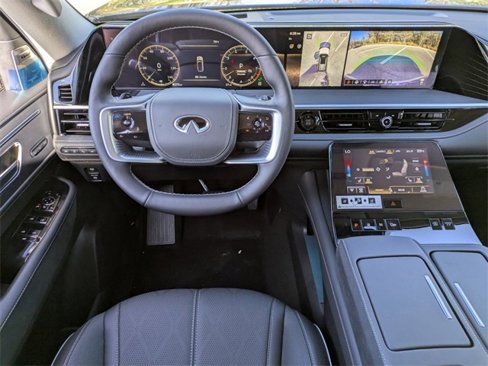 New 2025 INFINITI QX80 Sensory image 19