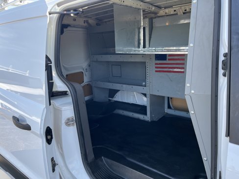 Used 2021 Ford Transit Connect XLT image 24