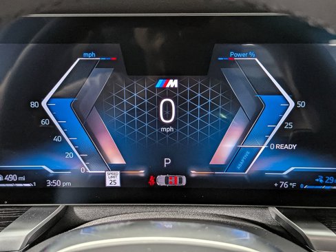 New 2026 BMW 750e xDrive w/ Premium Package image 26